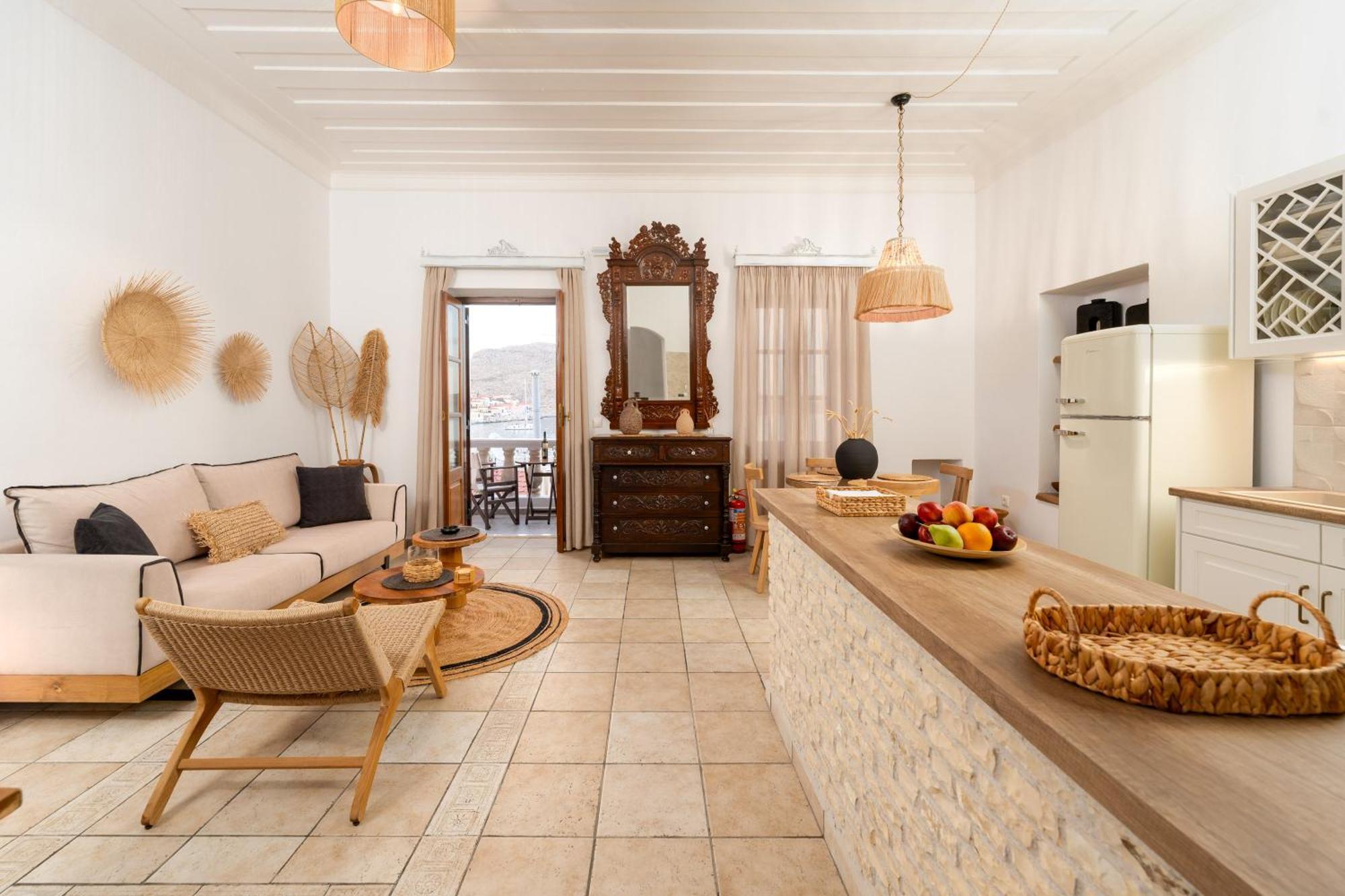 Villa Antonis Chalki Town Luaran gambar